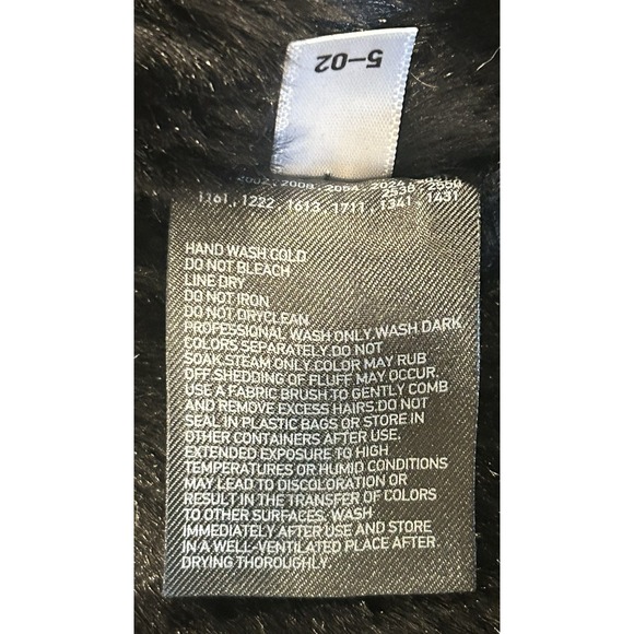 UNIQLO Jacket Black Faux Fur Women Size S - Picture 13 of 13